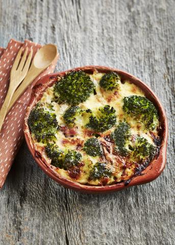 Gratin de brocoli, jambon d'Ardenne et Oscar du Mouligneau