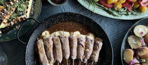 Brochettes de boeuf yakitori au fromage