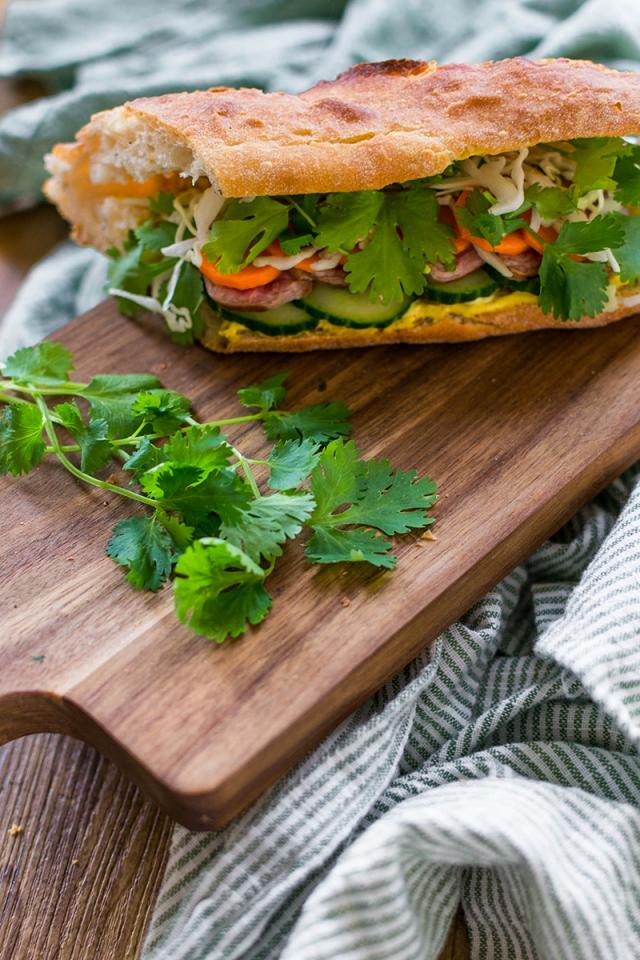 Sandwich banh mi au bœuf